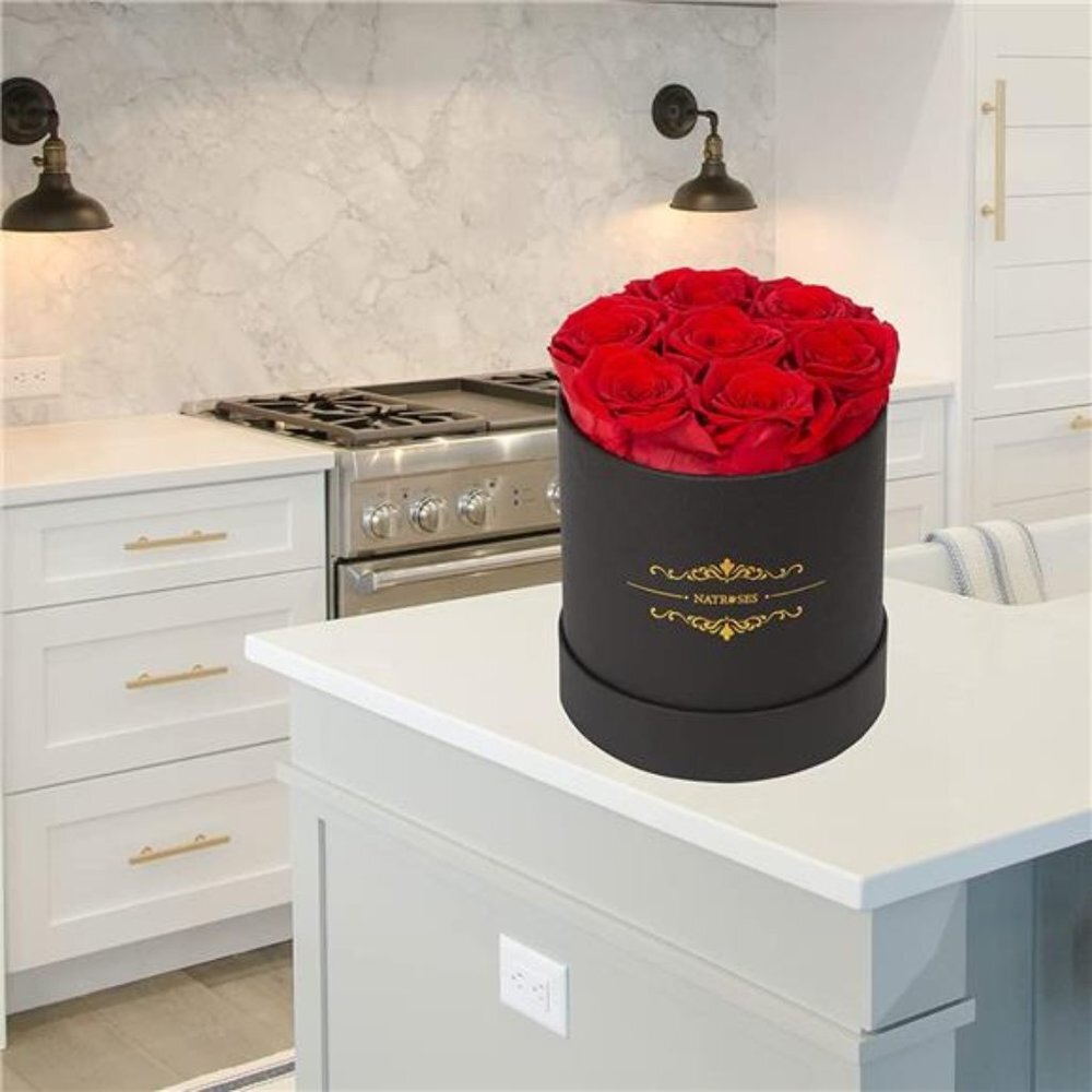 Real Roses in a Box Roses  (Red) - Picture 2 of 6